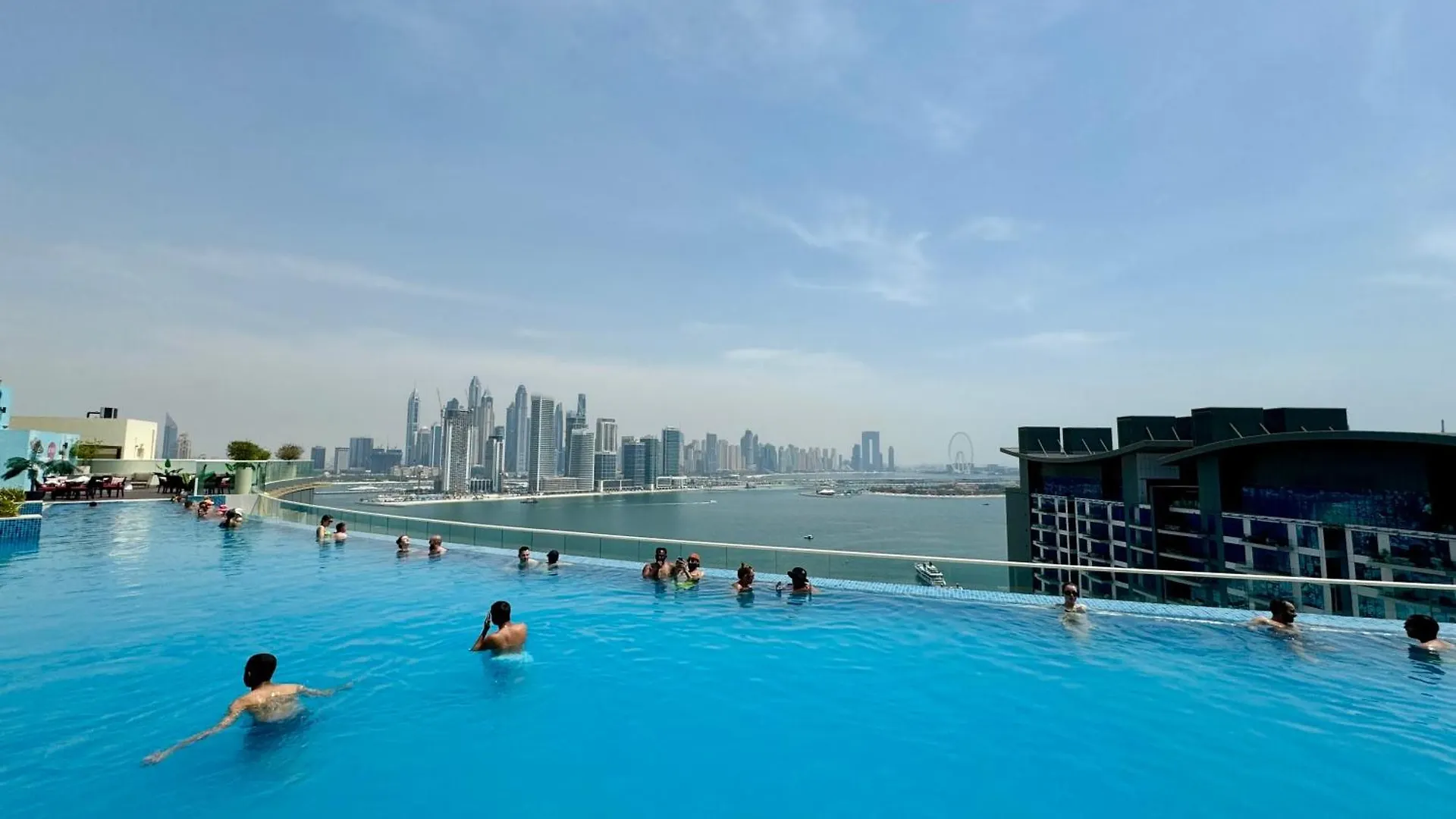 Hospitality Expert 7 Palm Studio - Beach Pool Bar Dubai 0*,  United Arab Emirates